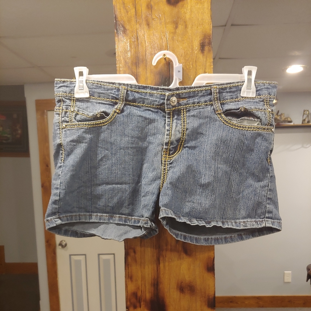 Womens jean shorts W#749